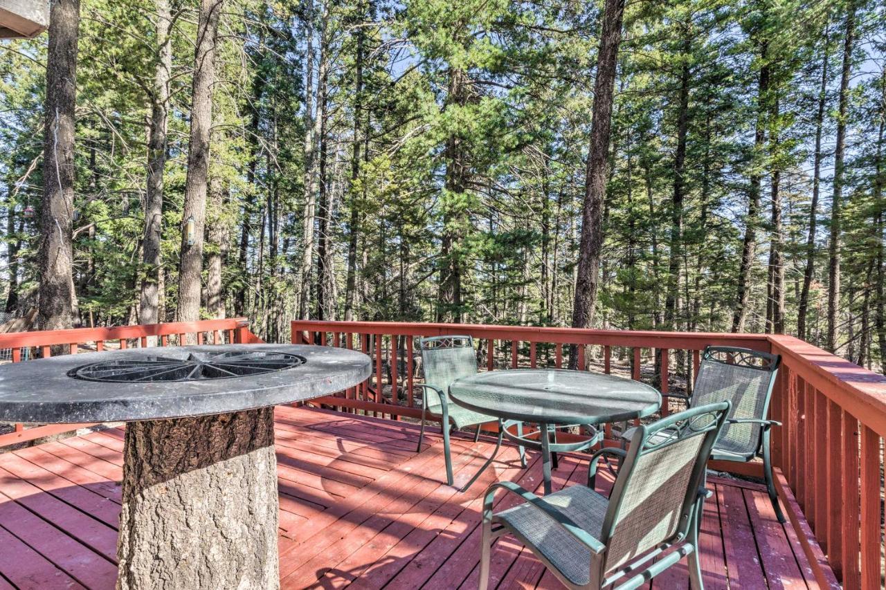 Relaxing Lincoln Forest Retreat With Wraparound Deck Cloudcroft Eksteriør billede